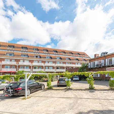 Kietz-domizil Mit Balkon & Mueritzblick Im Historischen Speicher