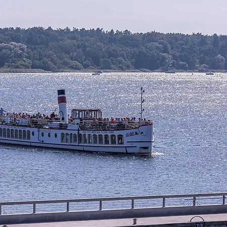 아파트 Kietz-domizil Mit Balkon & Mueritzblick Im Historischen Speicher *