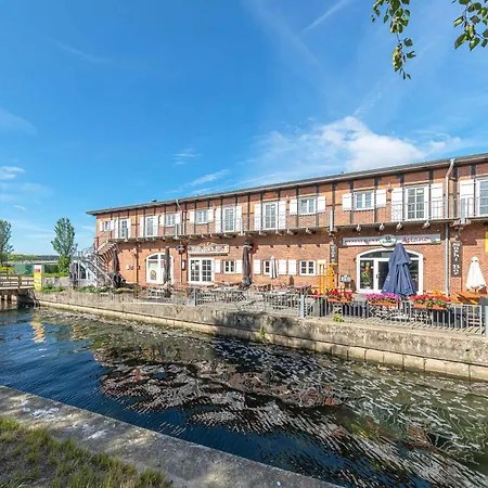 Kietz-domizil Mit Balkon & Mueritzblick Im Historischen Speicher